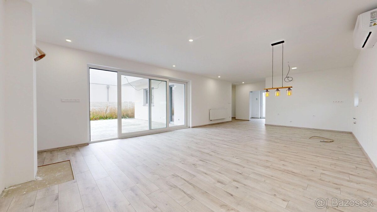 🏡 Na predaj – moderný 5-izbový rodinný dom v Galante (novost - 10