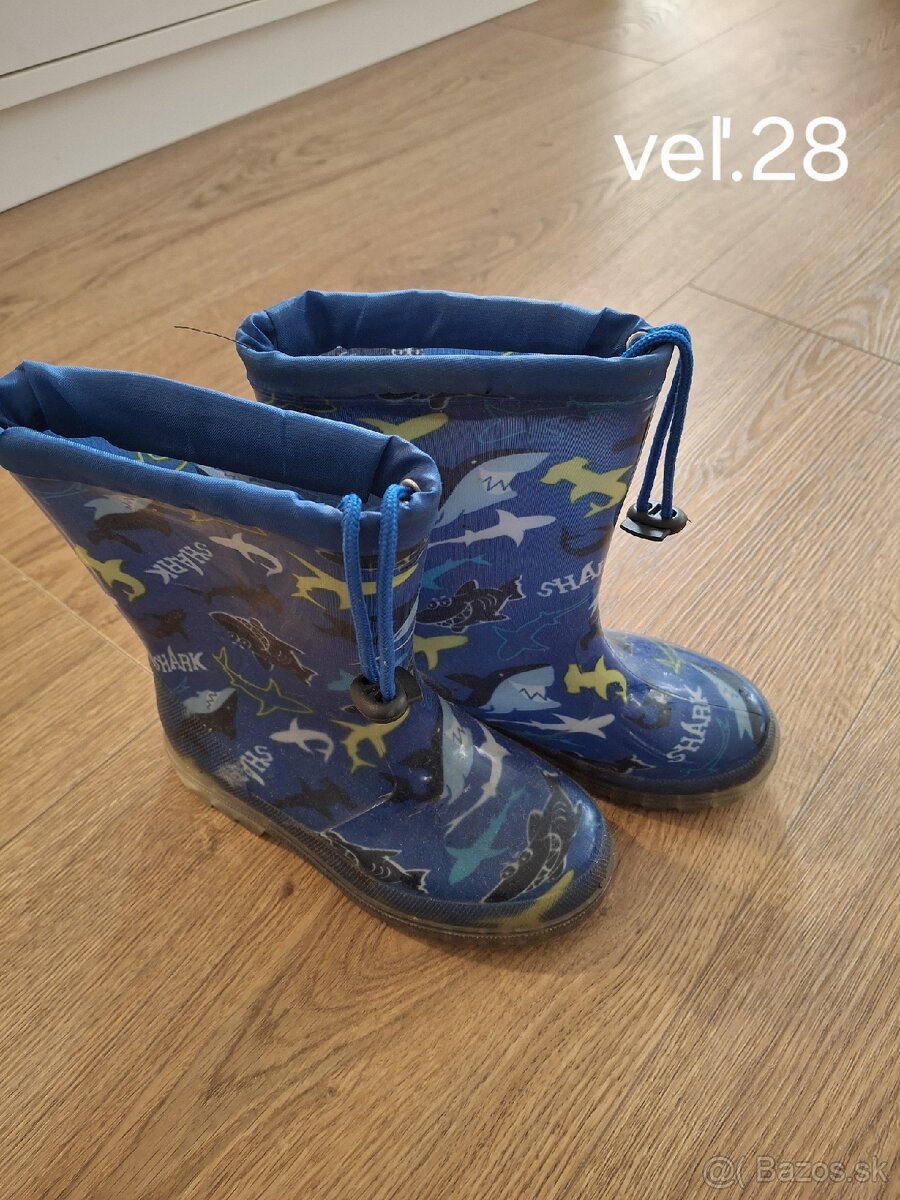 Predam detské topánky veľ. 25-29 po 50 centov - 10