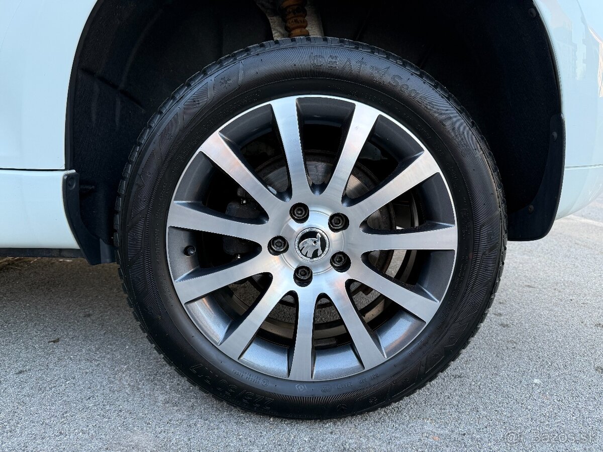 Škoda Yeti 2.0 TDI 110kW Edition - 10