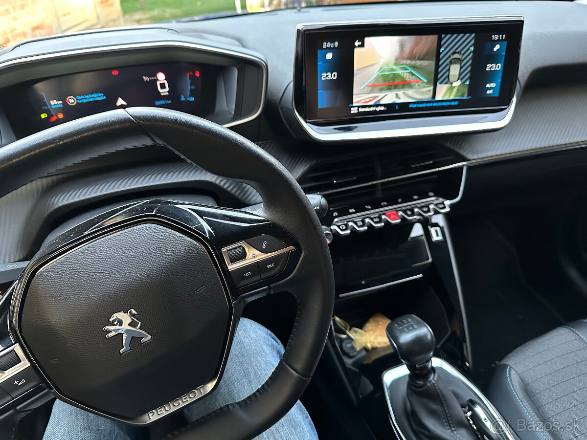 Peugeot 208 1.2 PureTech 100 Allure Pack záruka - 10