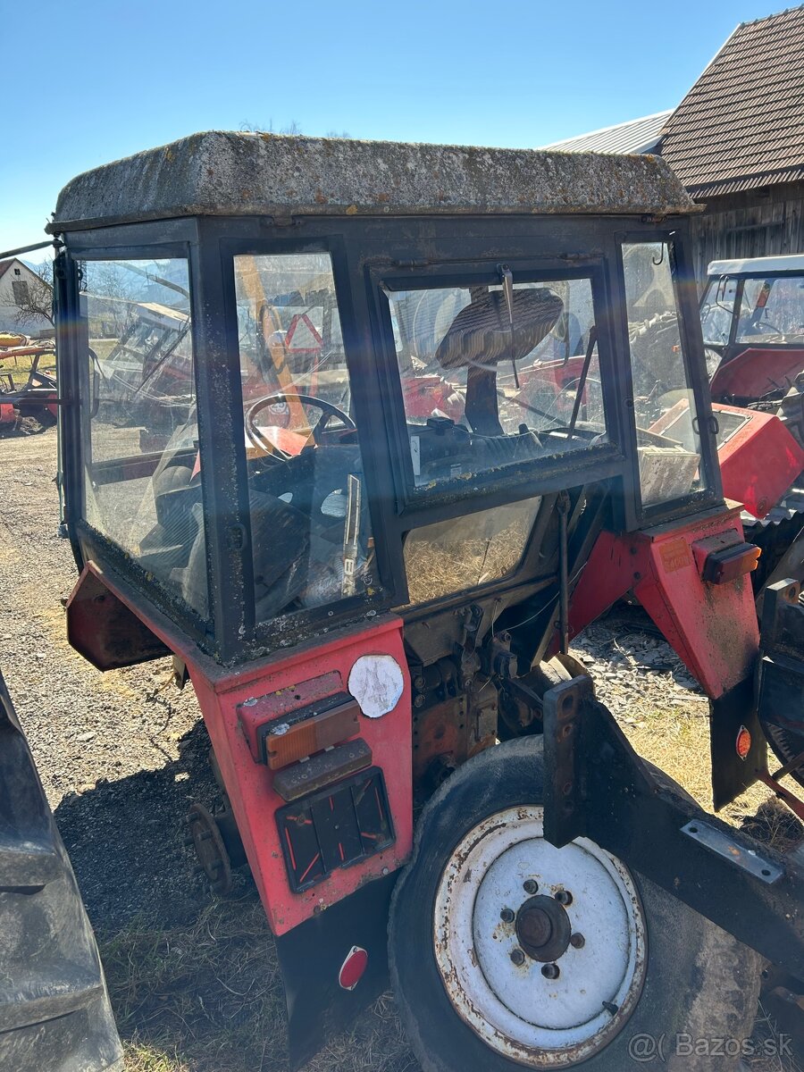 Kabína pedám rôzne kabíny na Zetor major - 10