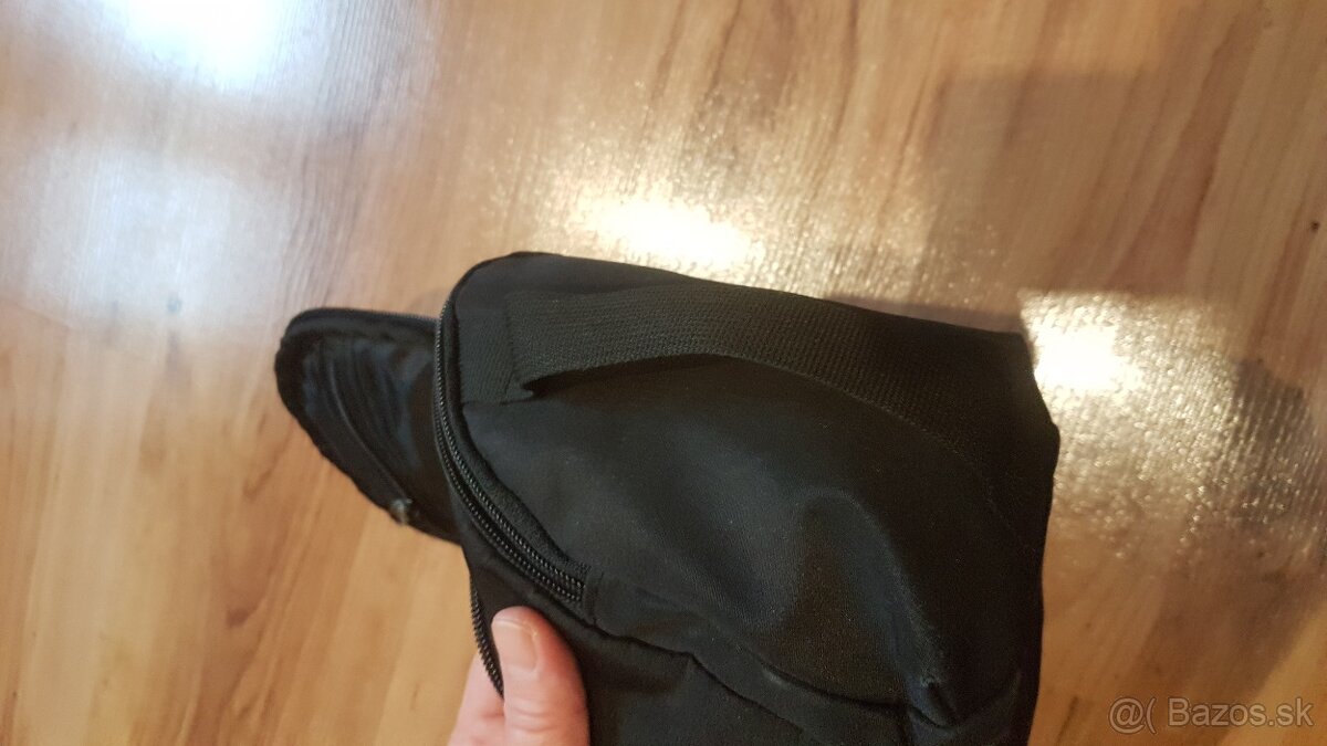 väčšia kozmetická taška/taštička zn Nike - 10