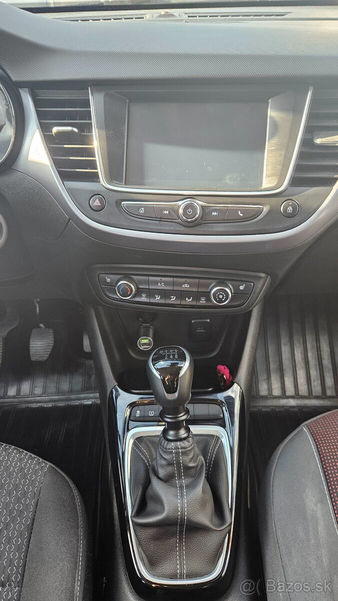 Opel Crossland X 1.2 81KW - 10