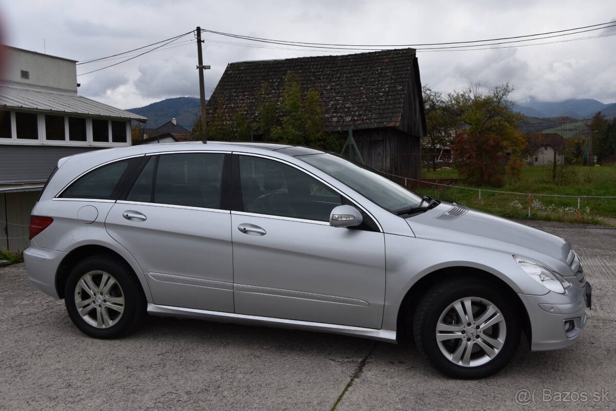 Mercedes-Benz R trieda 500 4-matic - 10