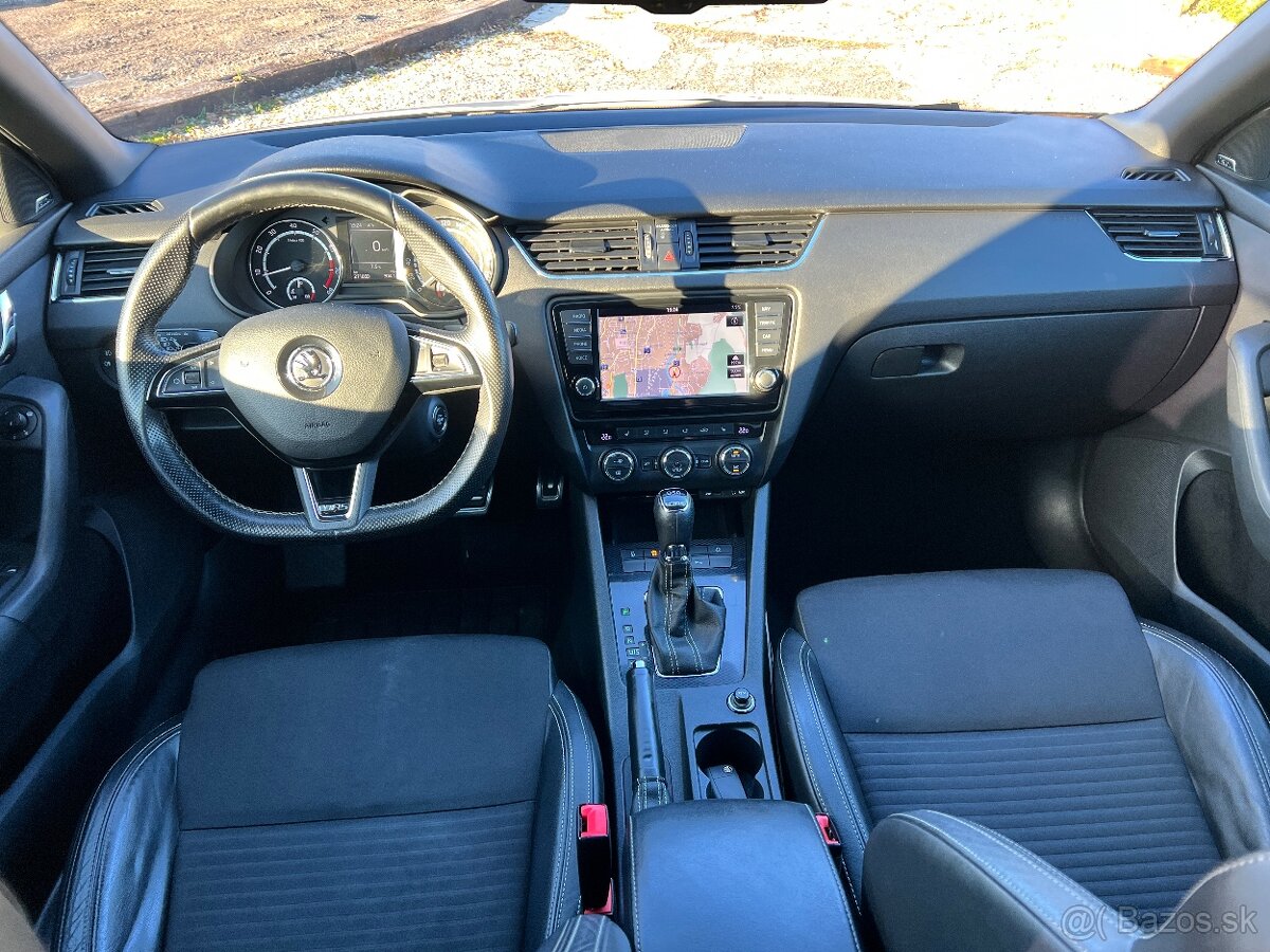 Škoda Octavia Combi 2.0 TFSI RS DSG - 10