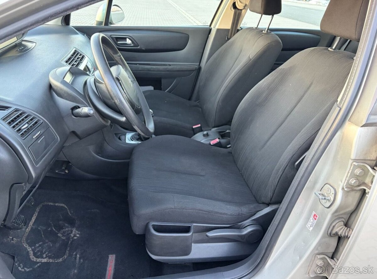 Citroen C4 1.4i 16V ČR STK 2/2028 - 10