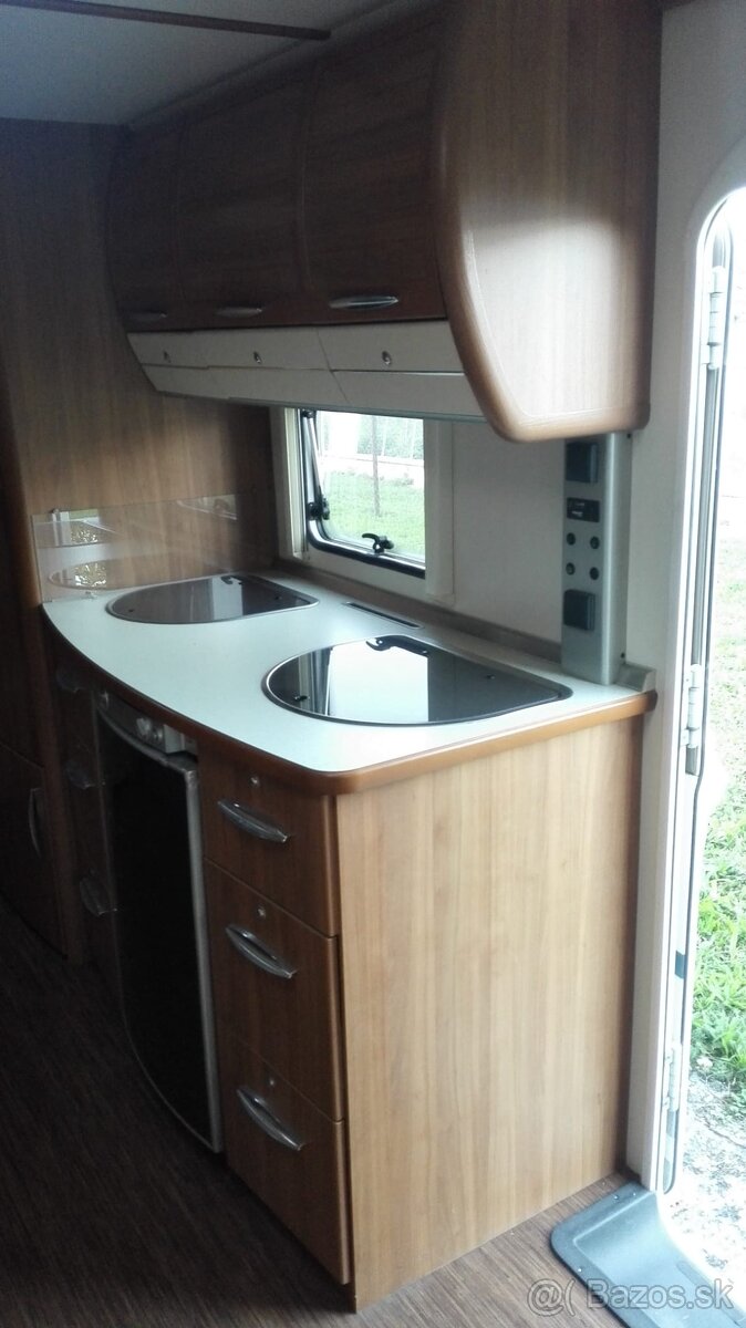 Karavan Fendt Platin 590 - 10