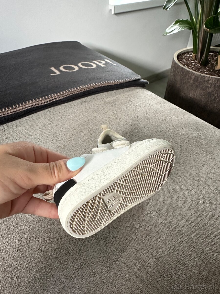 Chlapčenská súprava a topánky H&M - 10