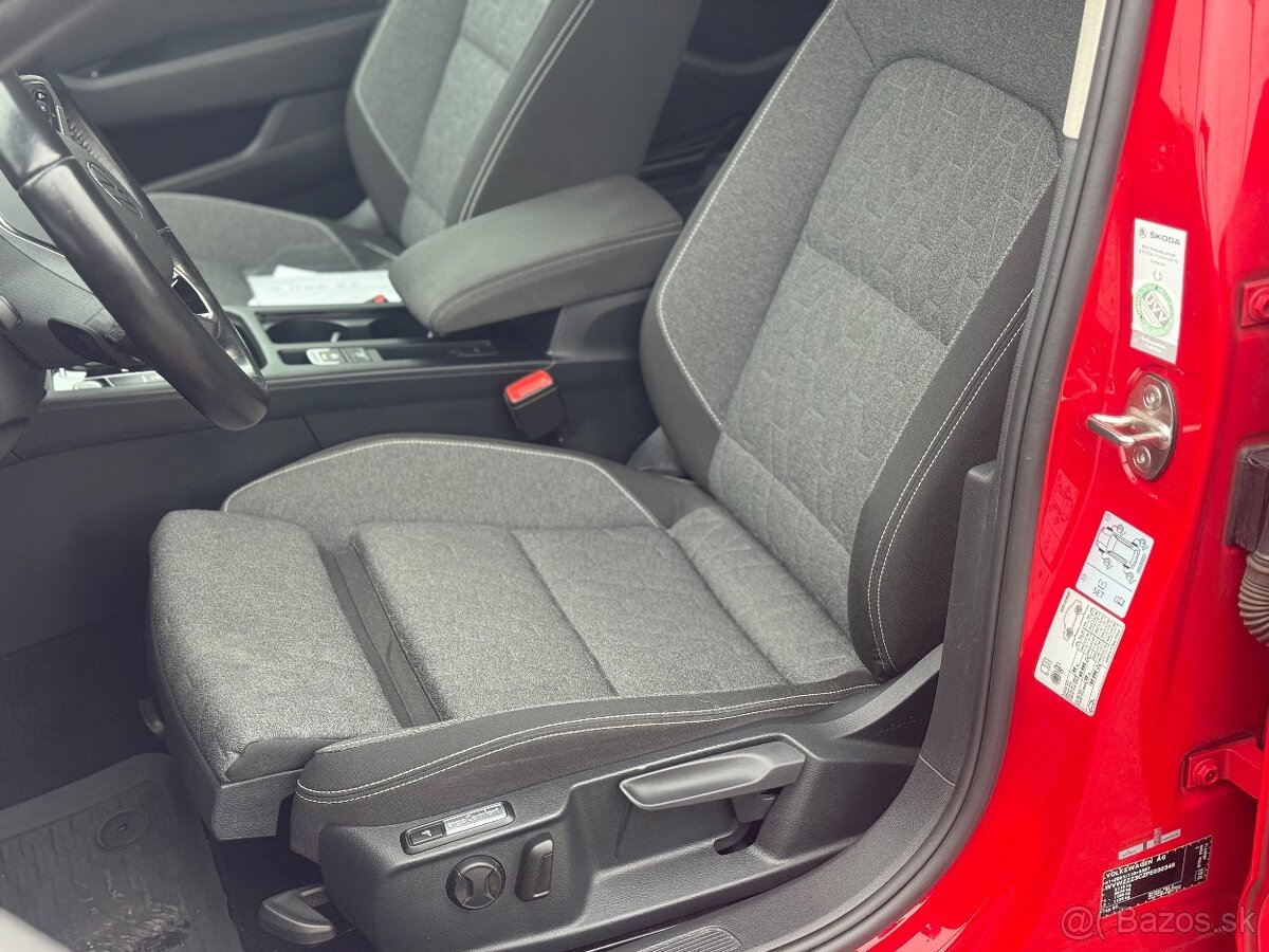 VW Passat Variant 2023- 2.0 TDI EVO Business DSG -NEBÚRANÉ- - 10