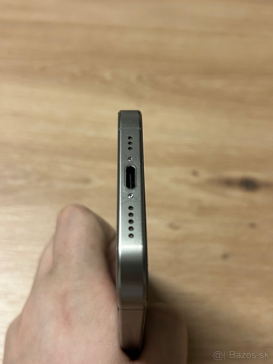 Predám Apple IPhone 15 PRO 128GB Natural Titanium - 10