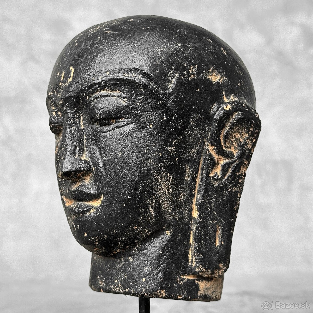 Ručne vyrezávaná lávová hlava Budhu z Jávy na stojane - 10