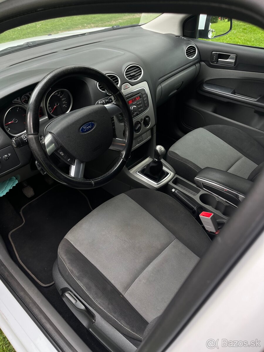 Ford Focus 1,6 D - 10