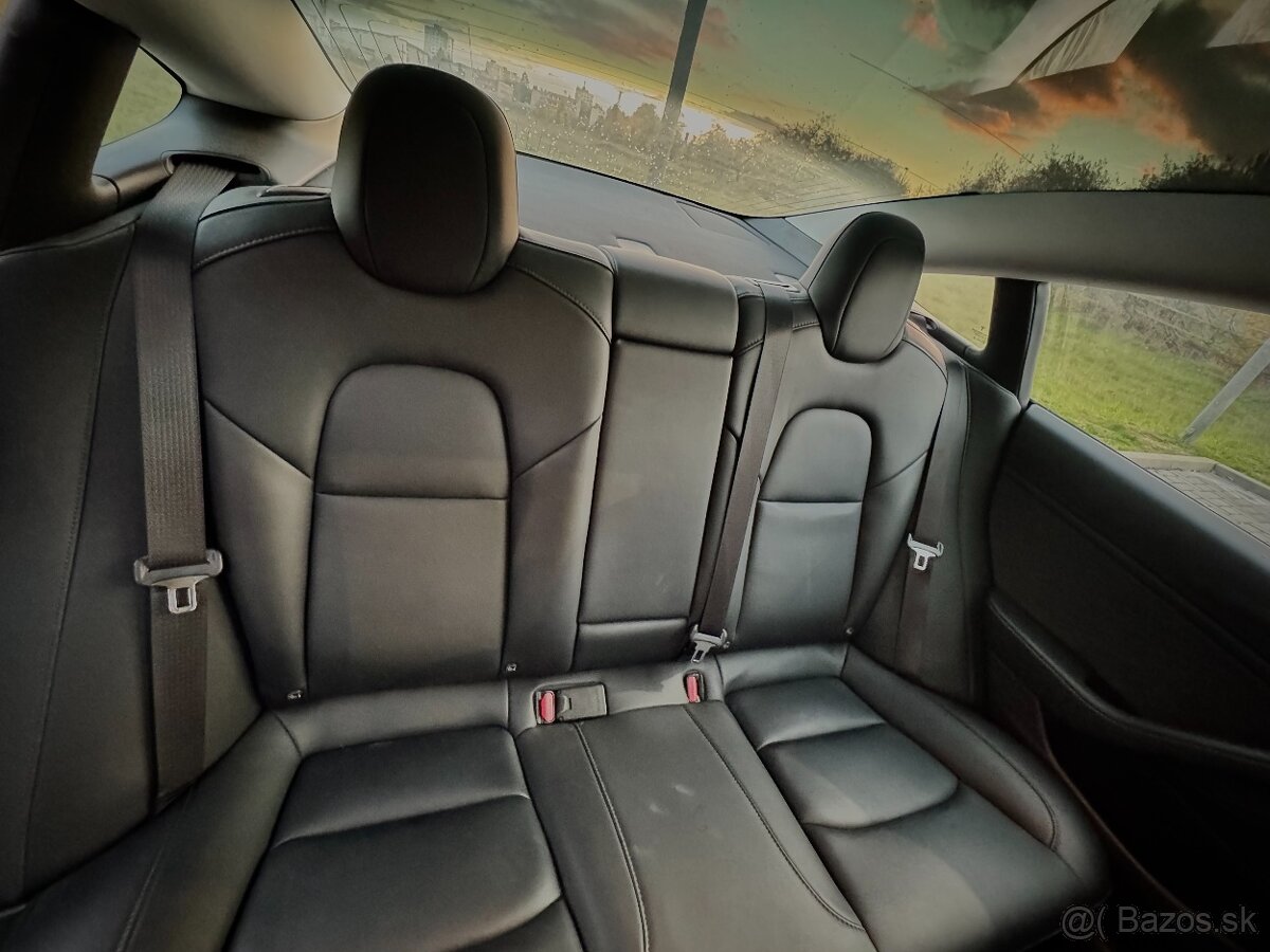 Tesla model 3 AWD Long Range 75 kWh 2020 - 10