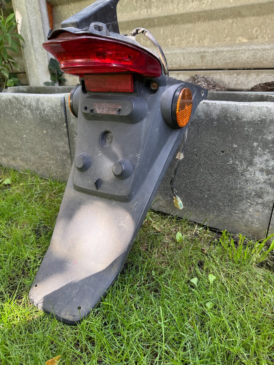 Honda x8r diely - 10