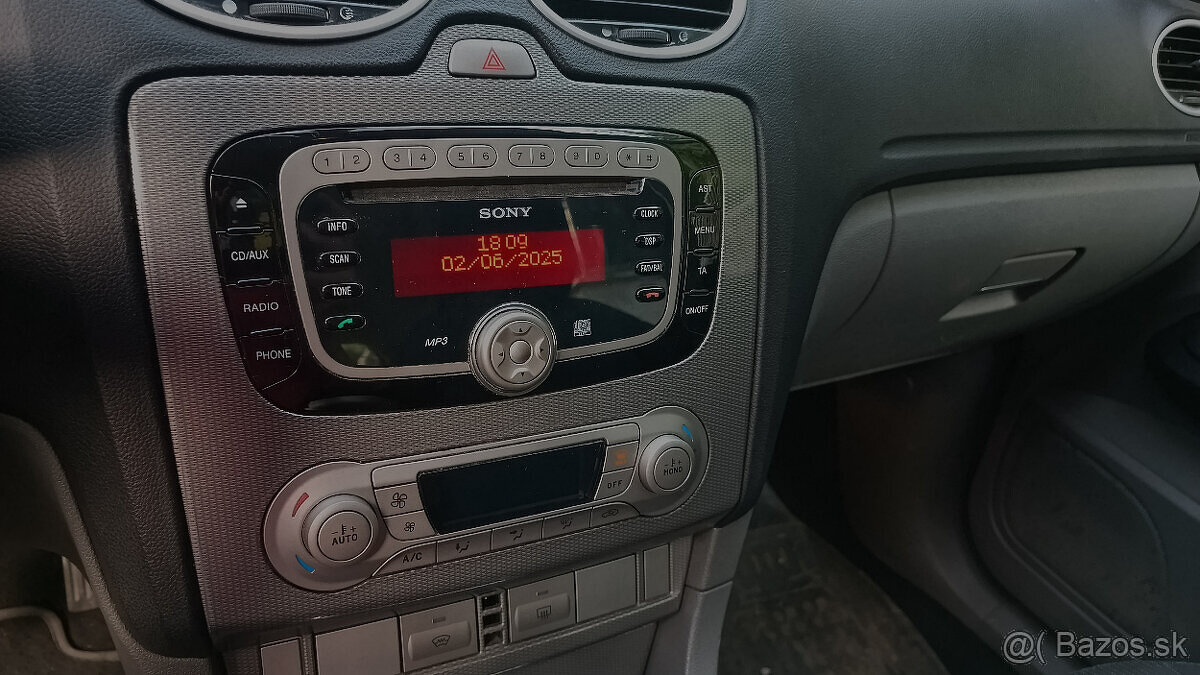 Ford Focus Turnier Combi 1.6TDCI 110PS 2010 - 10