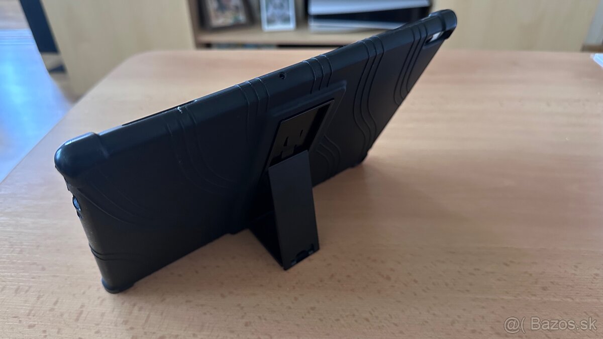 Tablet LENOVO Tab4 10 PLUS FHD - 10