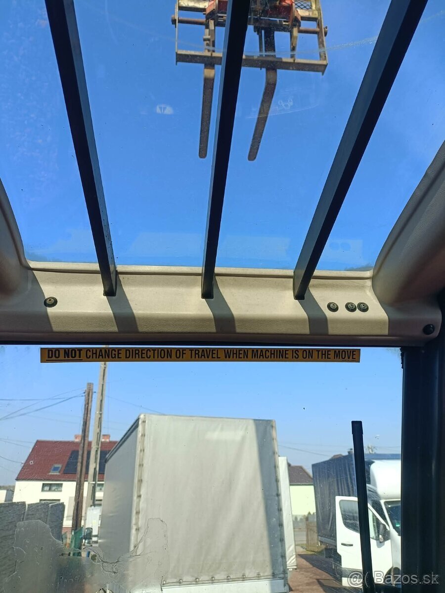 Teleskopický manipulátor MANITOU MLT628, 4x4, TP - 10