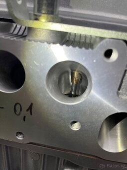 Závodní motor škoda - 10