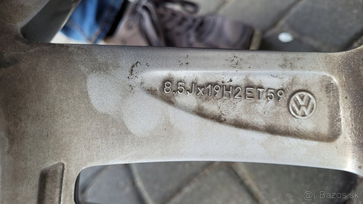 VW touareg 5x130 R-line - 10