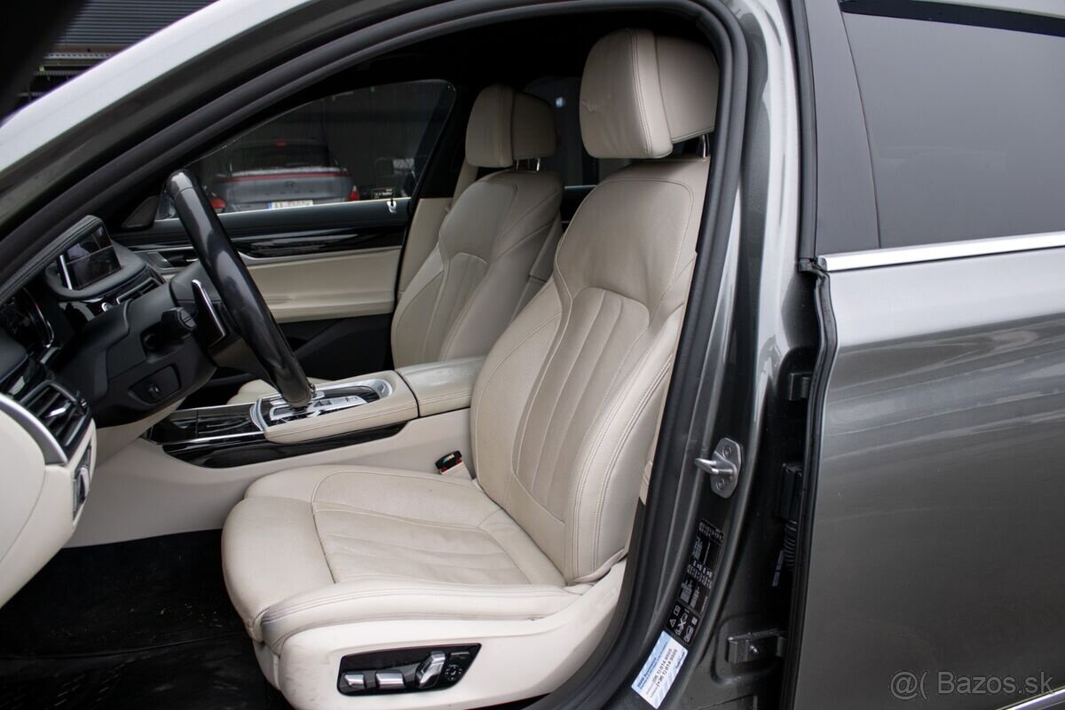 BMW Rad 7 730d xDrive A/T 2018 - 10
