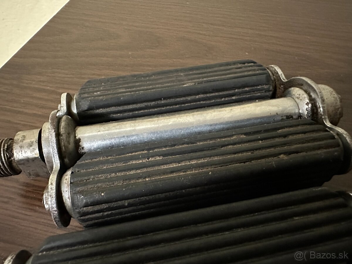 ČZ pedále TOP STAV - 10