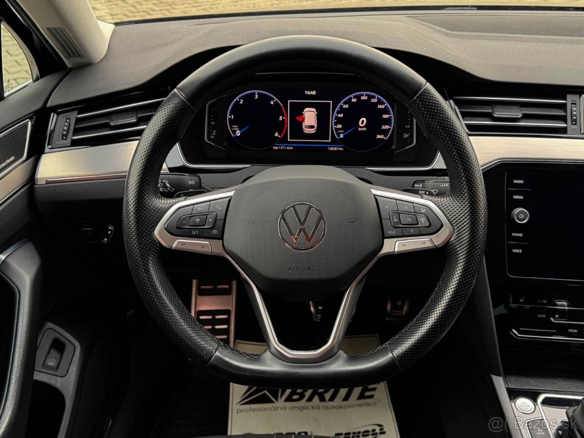 Volkswagen Passat Alltrack 2.0 TDI SCR 4Motion DSG - 10