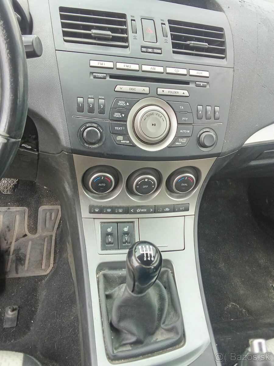 Mazda 3 2.0 111kw 2009 benzín 6 rychlosti - 10