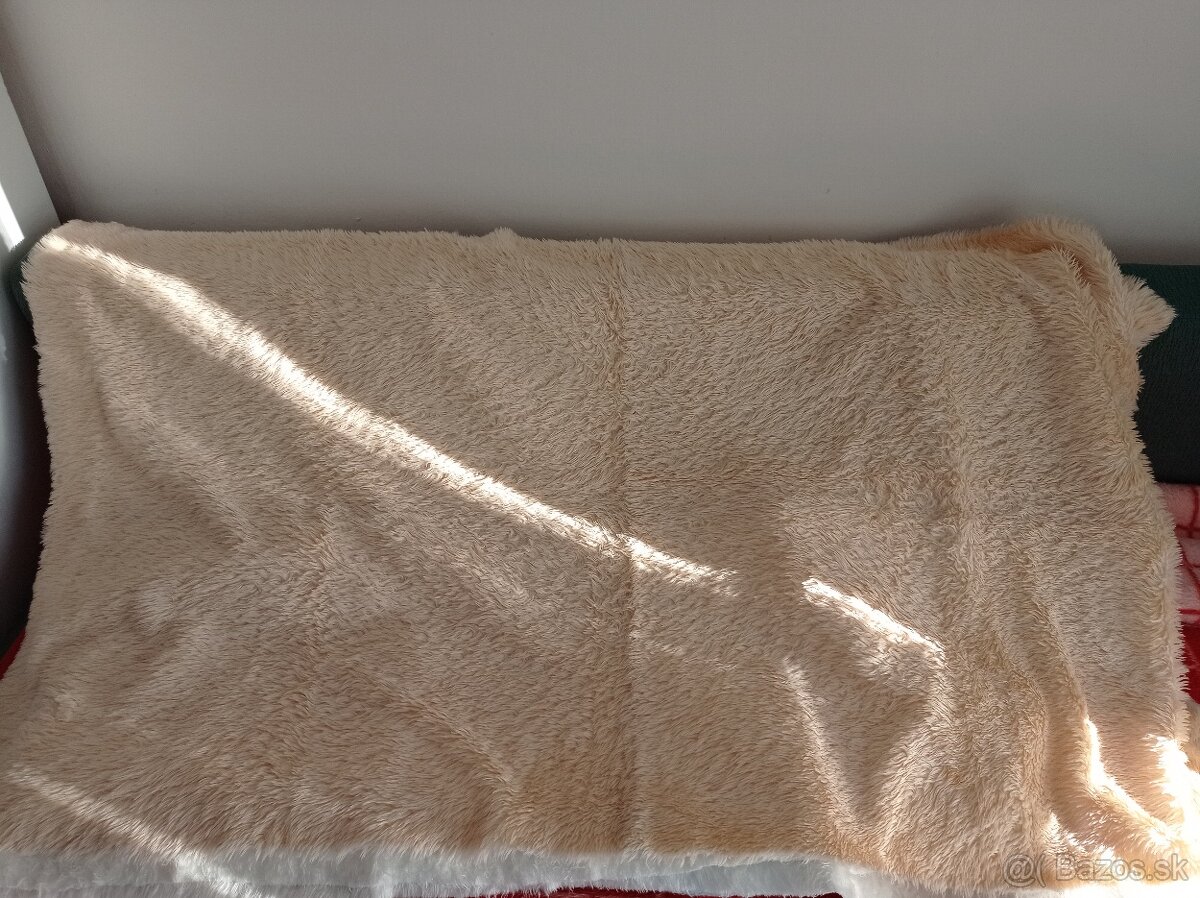 Prehoz na posteľ, prikrývka, deka, obrusy, obrúsky na dekorá - 10