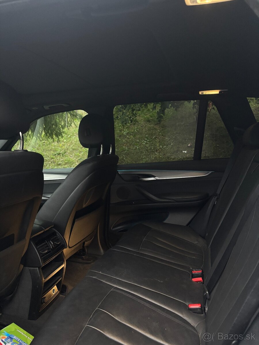 BMW X5 xDrive25d - 10