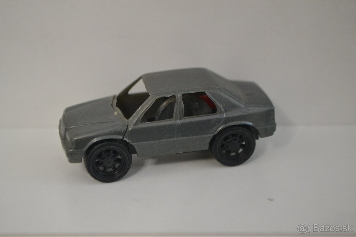 KINDER autíčka, - 10