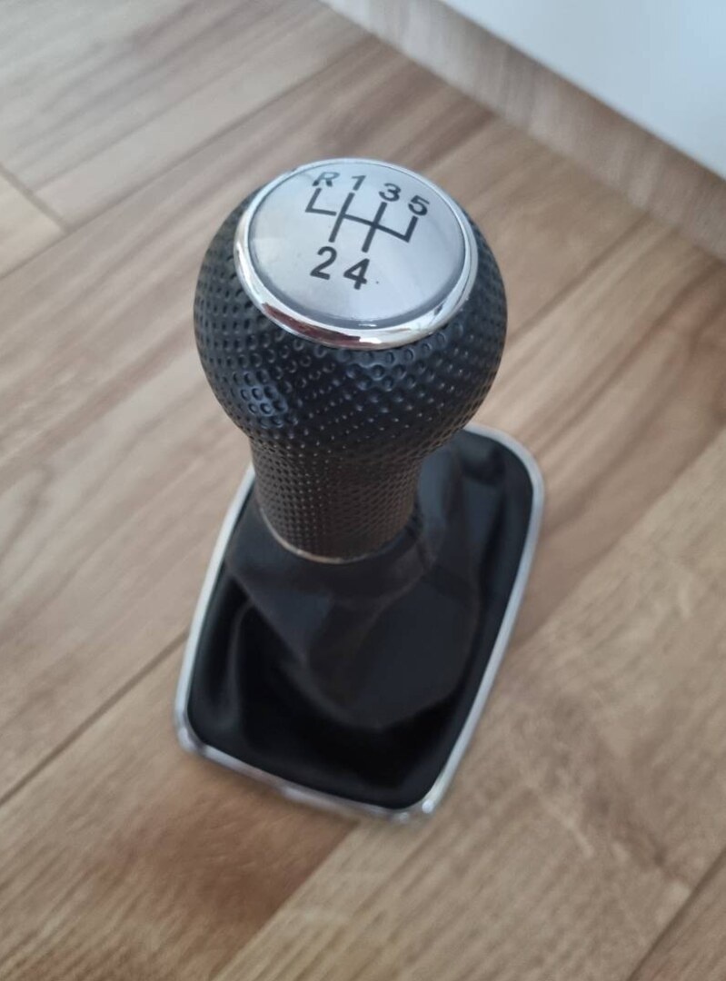 Radiaca paka Octavia Golf 4 Toledo Leon - 10