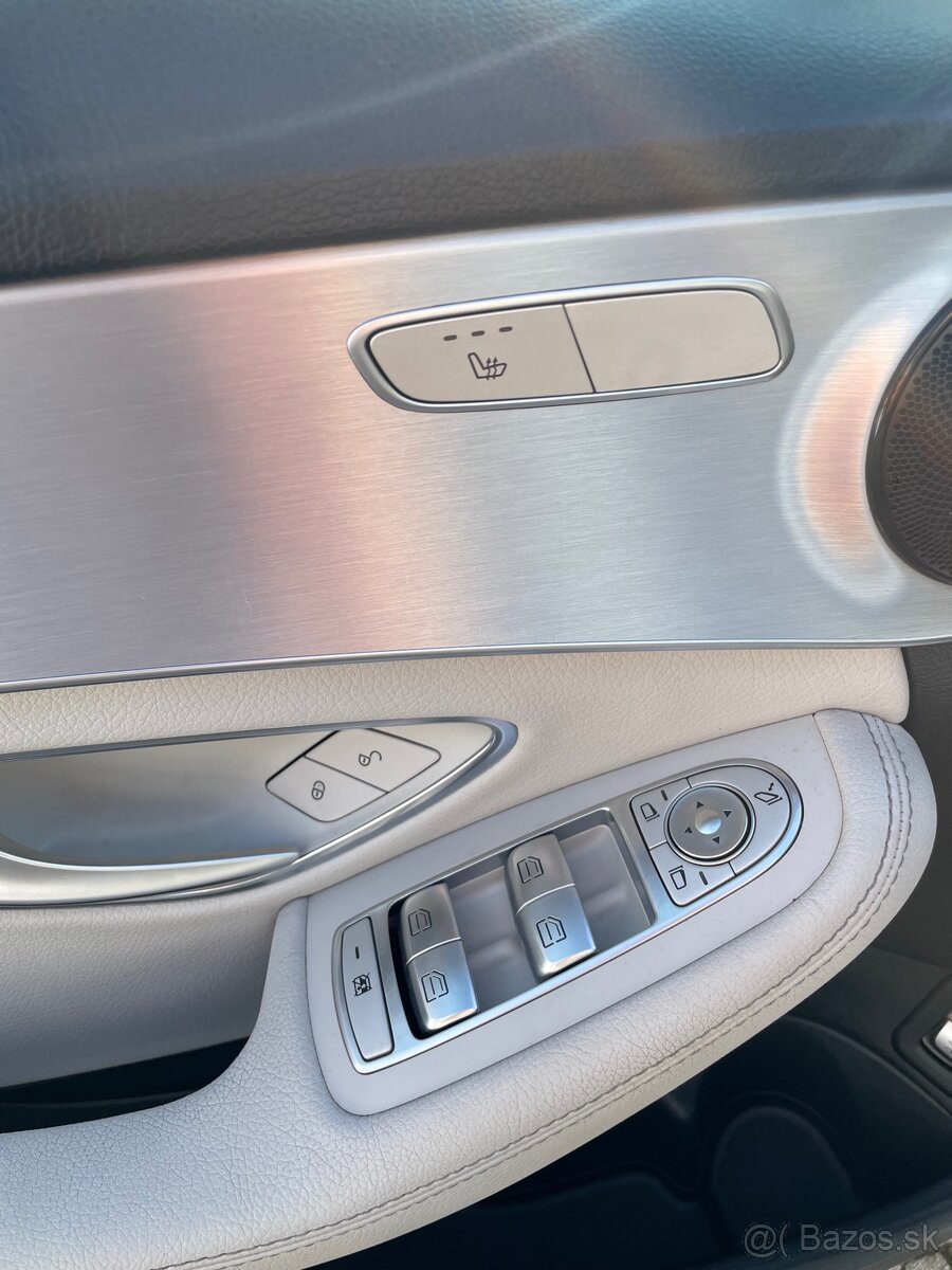 Mercedes Benz triedy C - 10