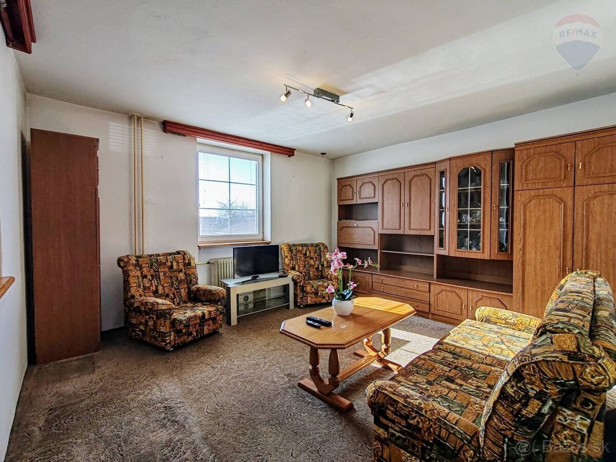 REZERVOVANÉ- Predaj domu (4 izby) 290m2 , Dunajská Streda - 10