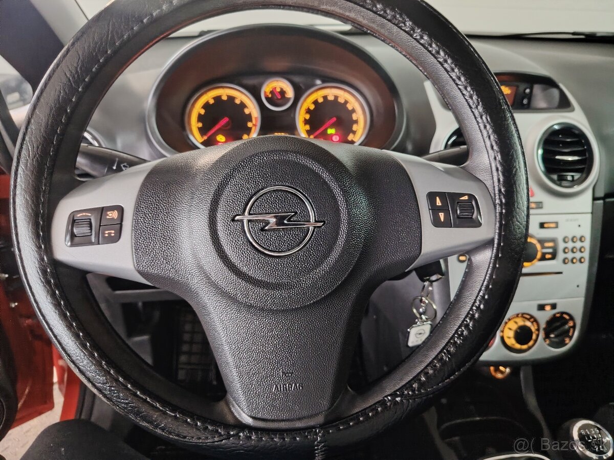 Opel Corsa D 2010 - 10