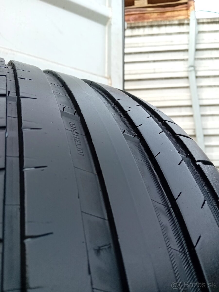 2 zánovné letné pneumatiky 255/40R21 - 10