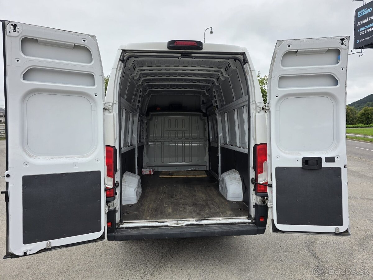 Citroën Jumper 2.2 BlueHDi 121 kW L4H3 - 10