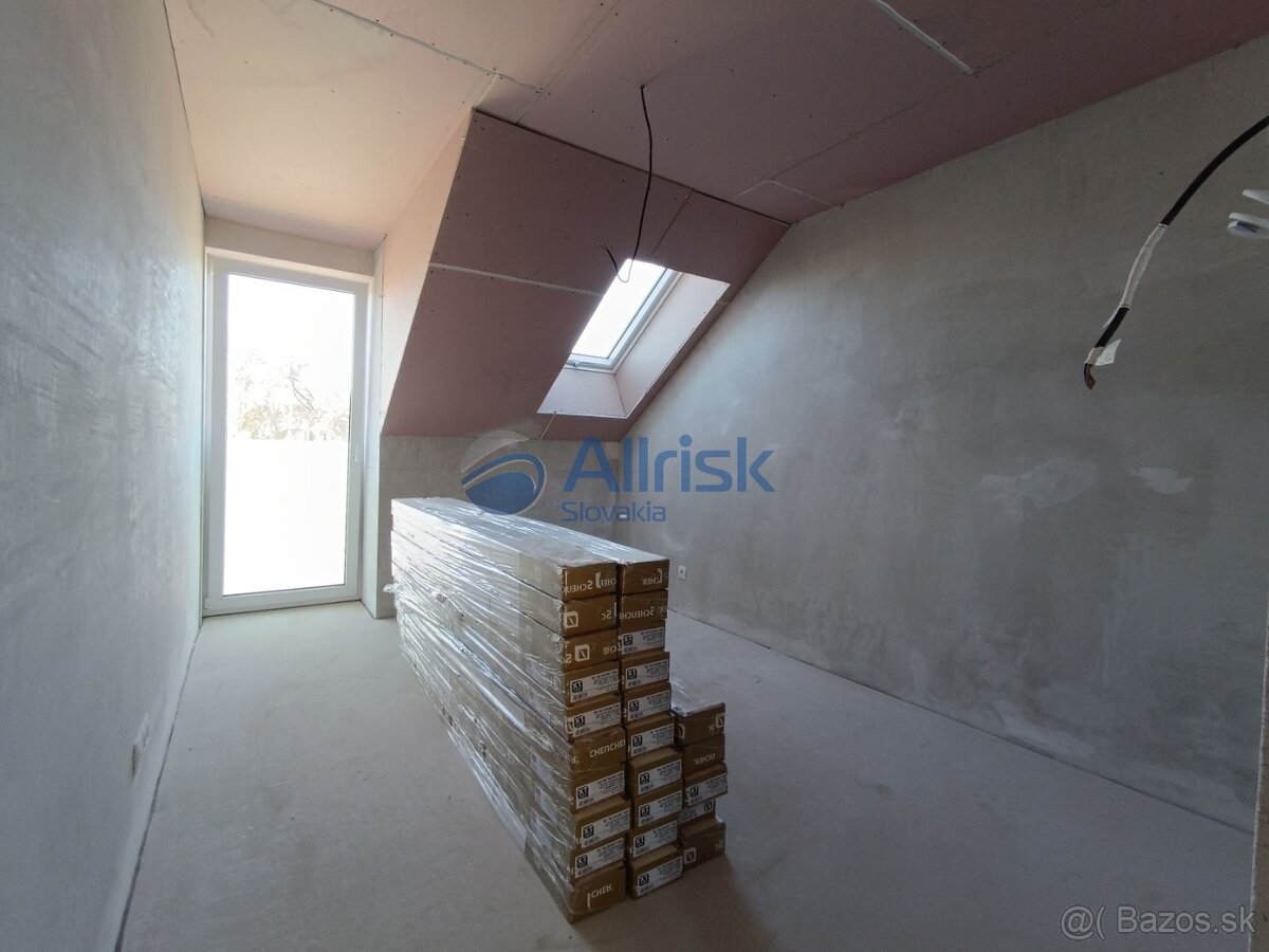 Krásna voňavá novostavba v Šalgočke za skvelú cenu. Dom č.3 - 10