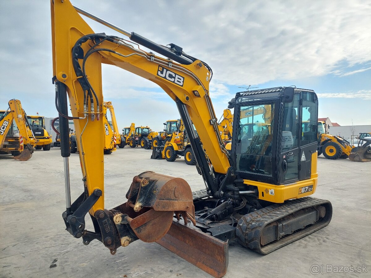JCB 67C-1 (< 7t) - 10