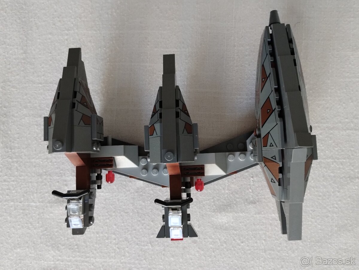 LEGO Star Wars 7957 Sith Nightspeeder (s krabicou) - 10