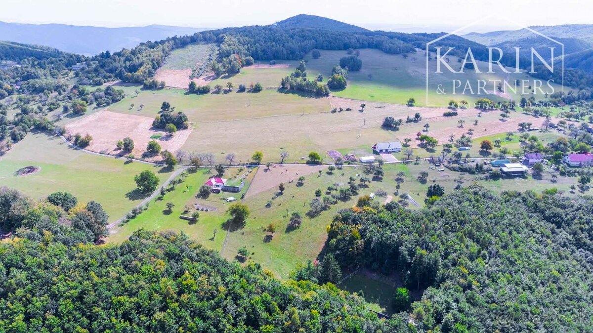 Pozemok so schváleným projektom rekreačnej chaty Nová Baňa - 10