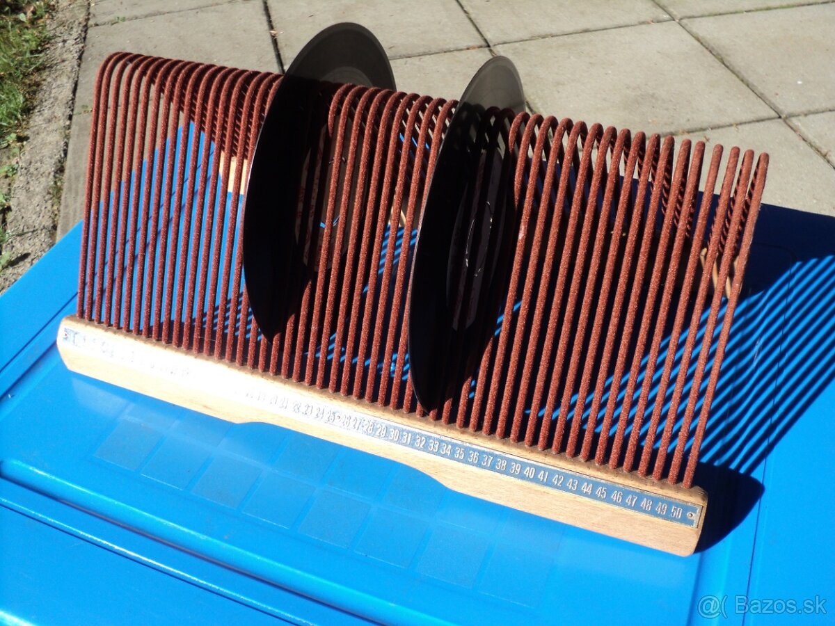 Kotučák -magnetofón + iné . - 10