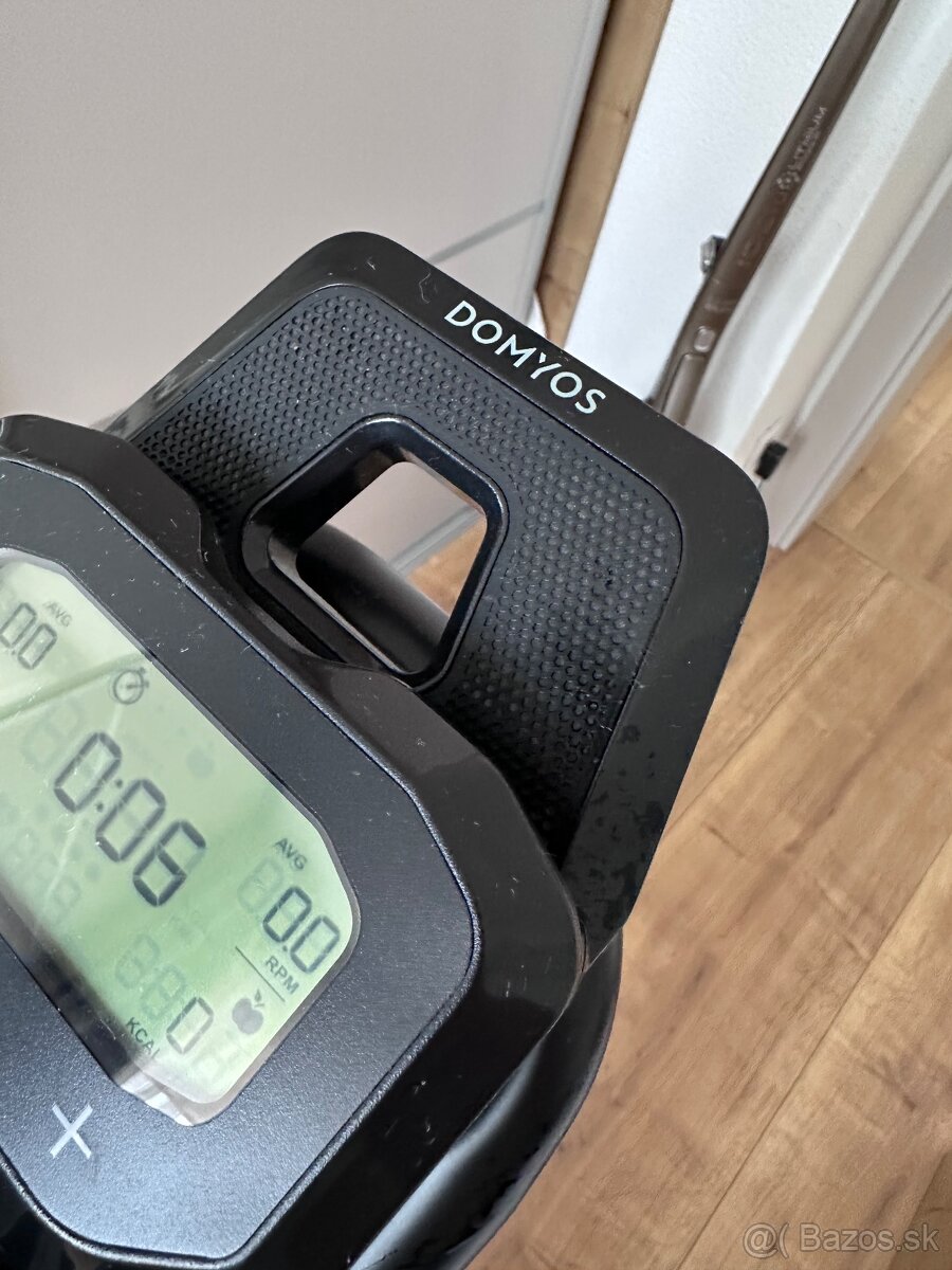 DOMYOS Cyklistický trenažér 500 - 10