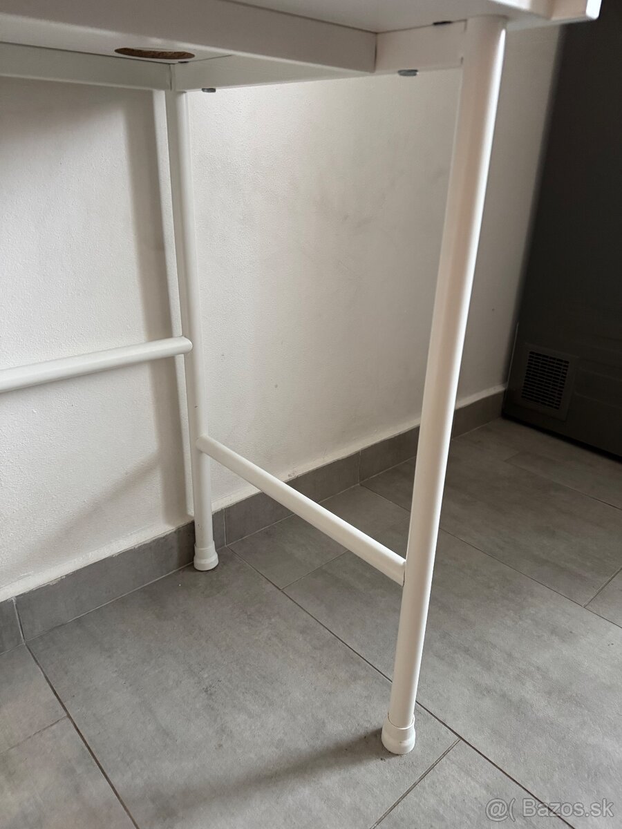 Kancelársky stôl IKEA Hauga 10045 - 10