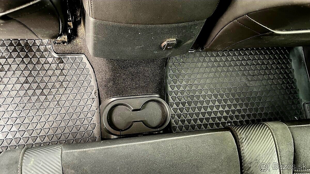 VW AMAROK 3.0TDI - PREDAJ AJ NA SPLÁTKY - 10