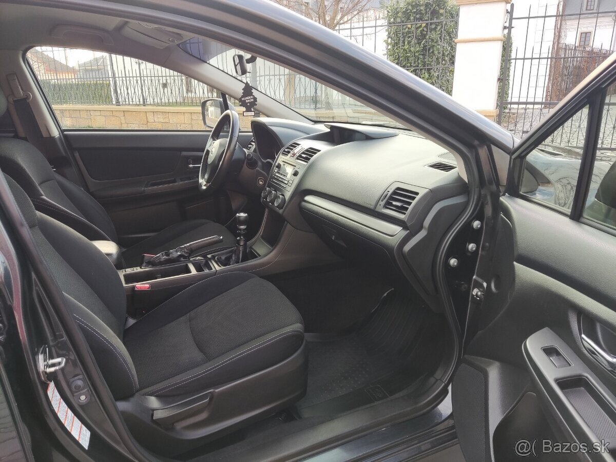 Subaru XV 2,0 D 4x4 SUV diesel Boxer - 10