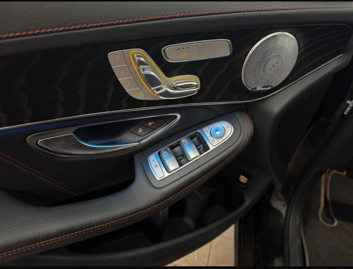 Mercedes-Benz GLC 43 AMG / výmena/ full vybava - 10