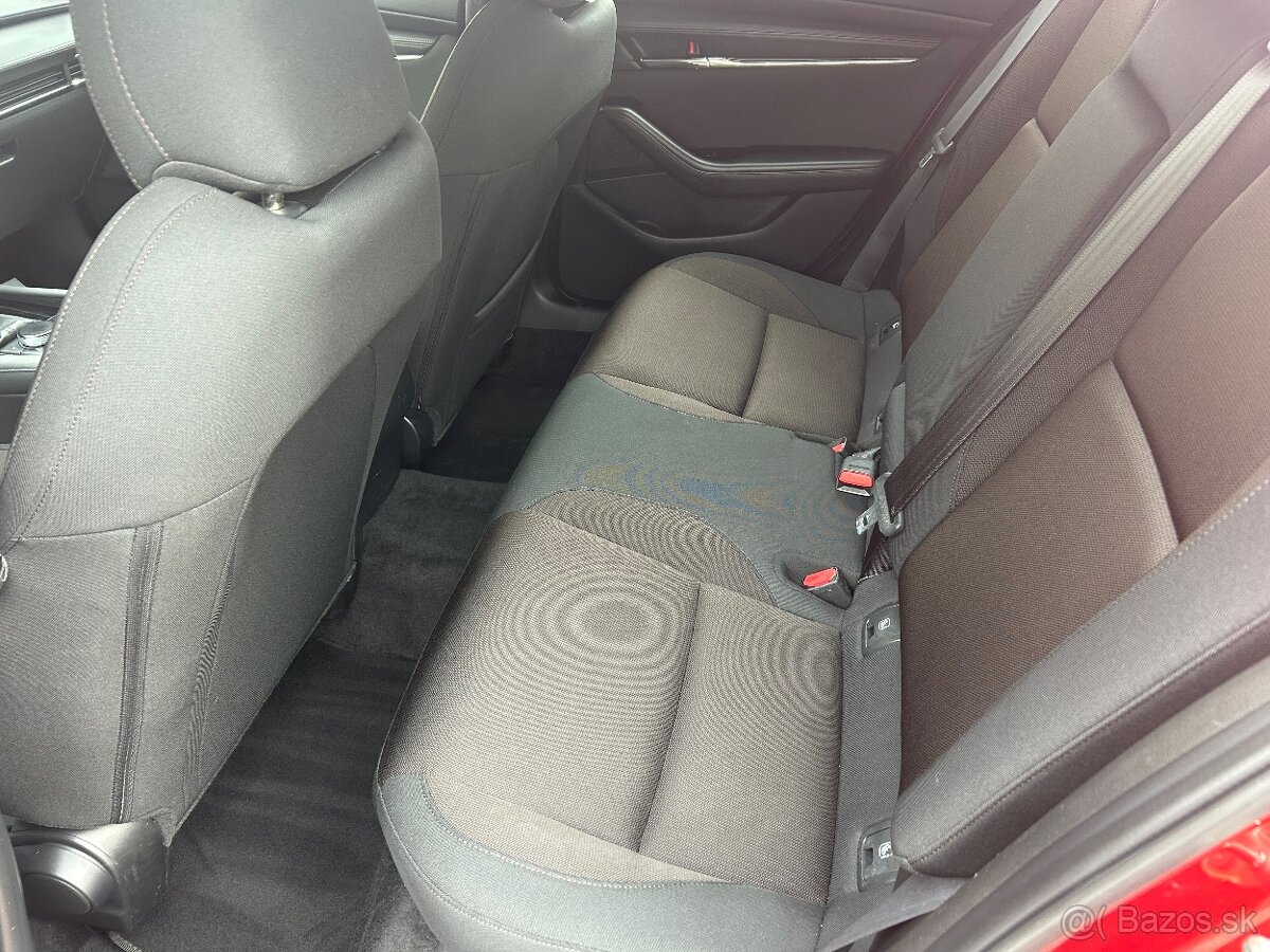 Mazda 3 2.0 Skyactiv Comfort A/T ODPOČET DPH - 10