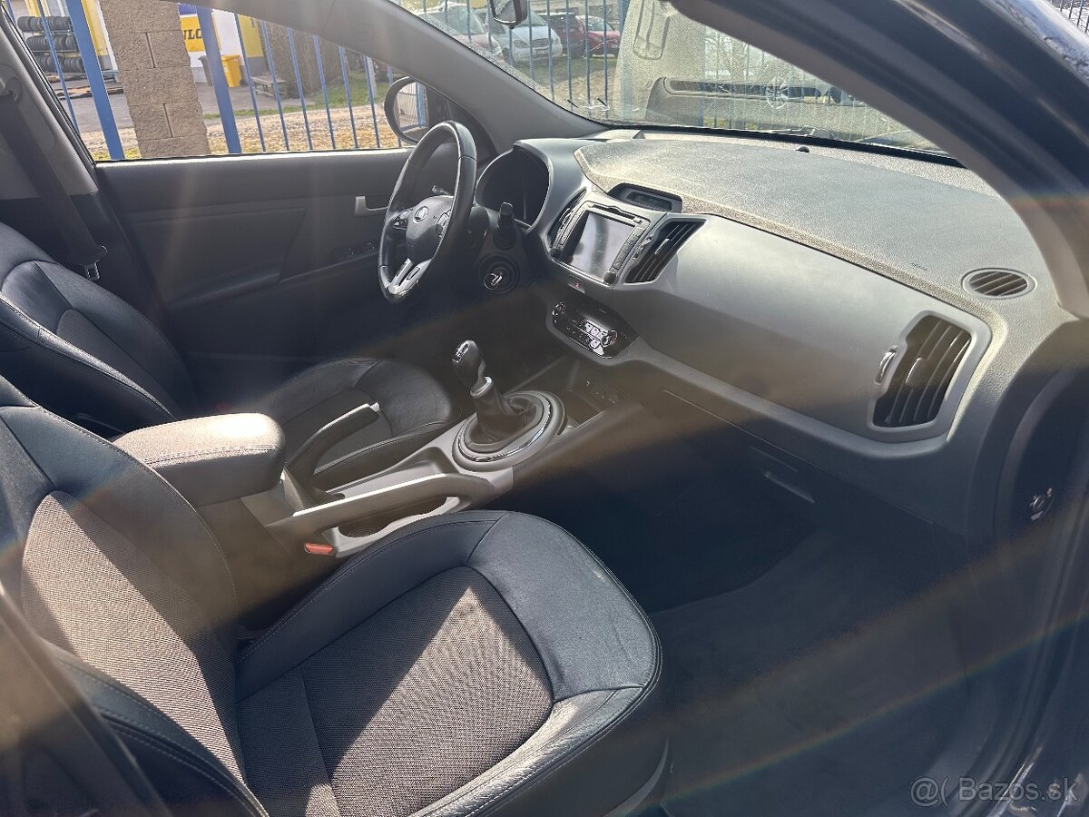 Kia Sportage facelift 2016 - 10