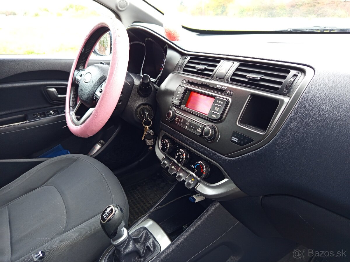 Kia Rio 1.4CRDi - 10