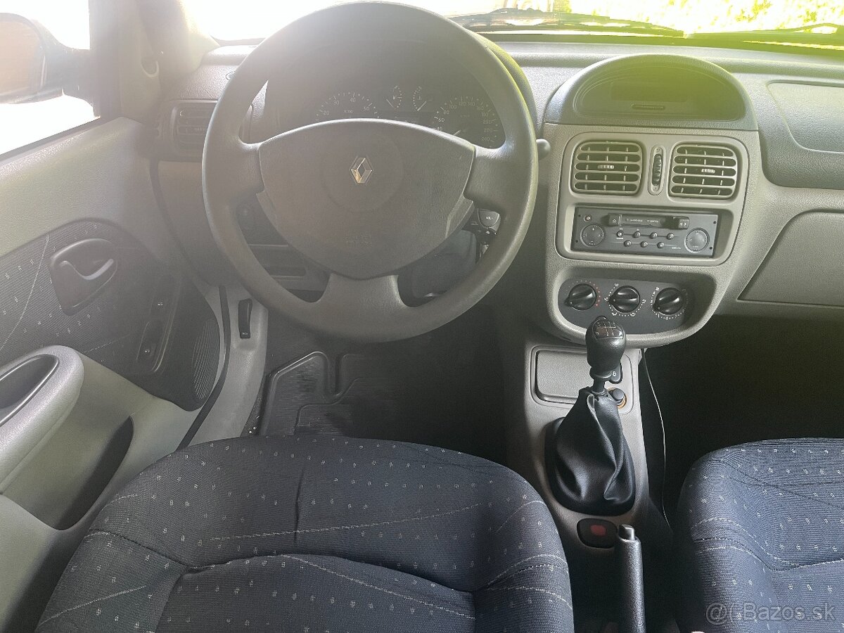 Renault Thalia 1.5 dCi Authentique - 10